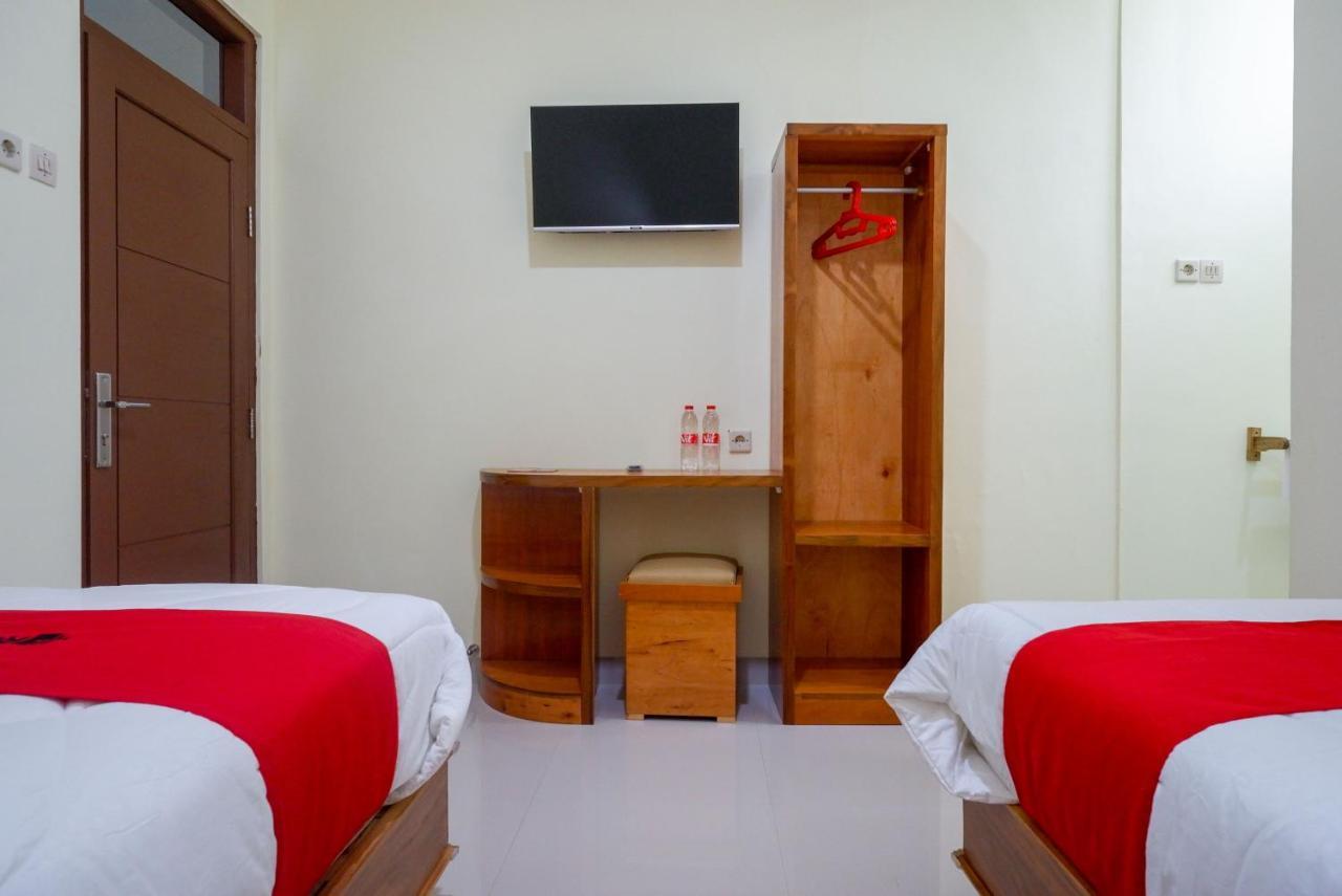 Reddoorz Near Rita Supermall Purwokerto 2 Exteriér fotografie