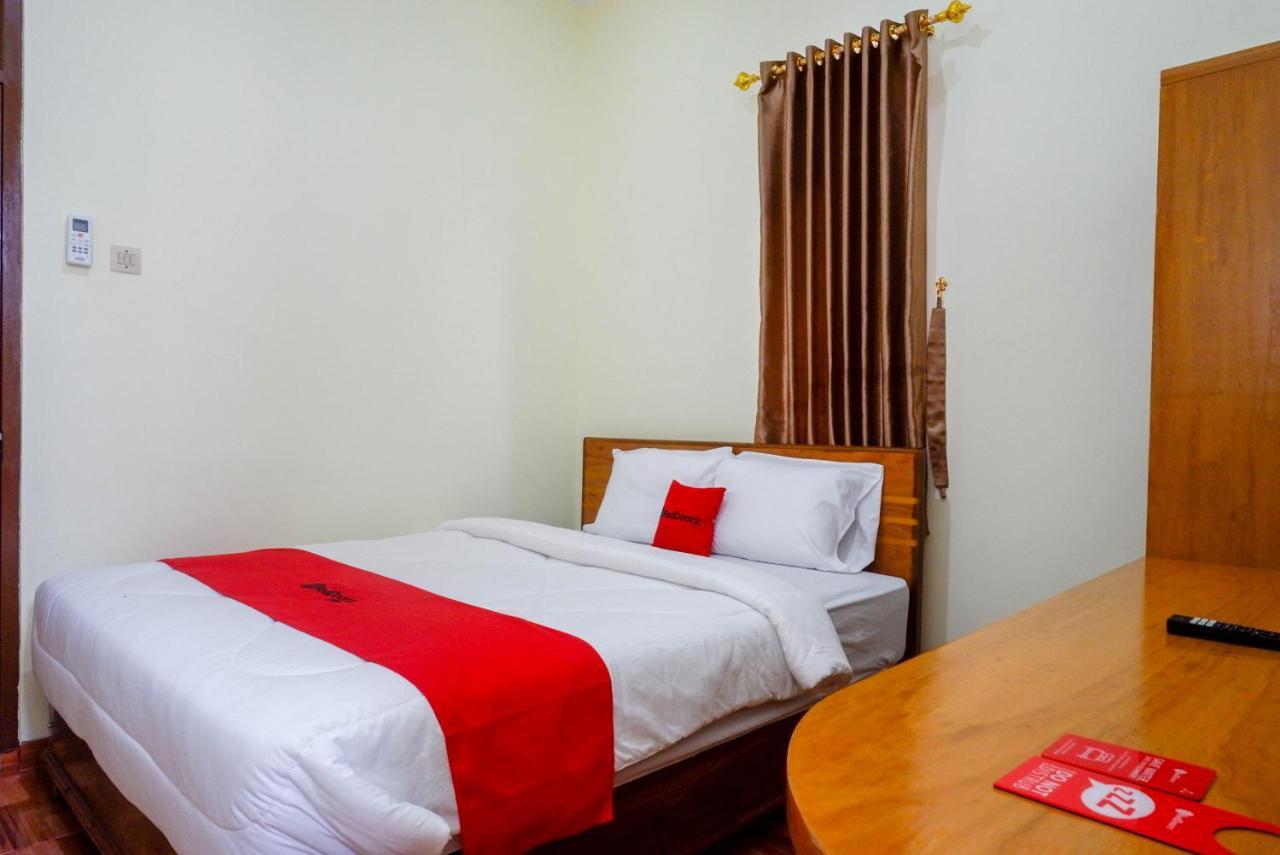 Reddoorz Near Rita Supermall Purwokerto 2 Exteriér fotografie